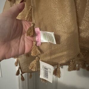 NWT LILLY PULITZER SHAWL